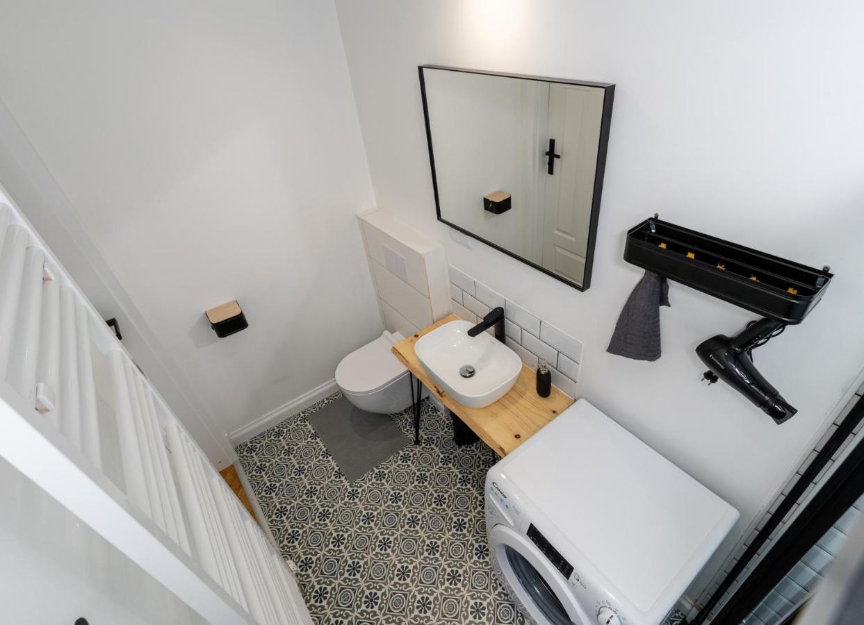 Charming Aparments In Perfect Location Apartment คราคูฟ ภายนอก รูปภาพ